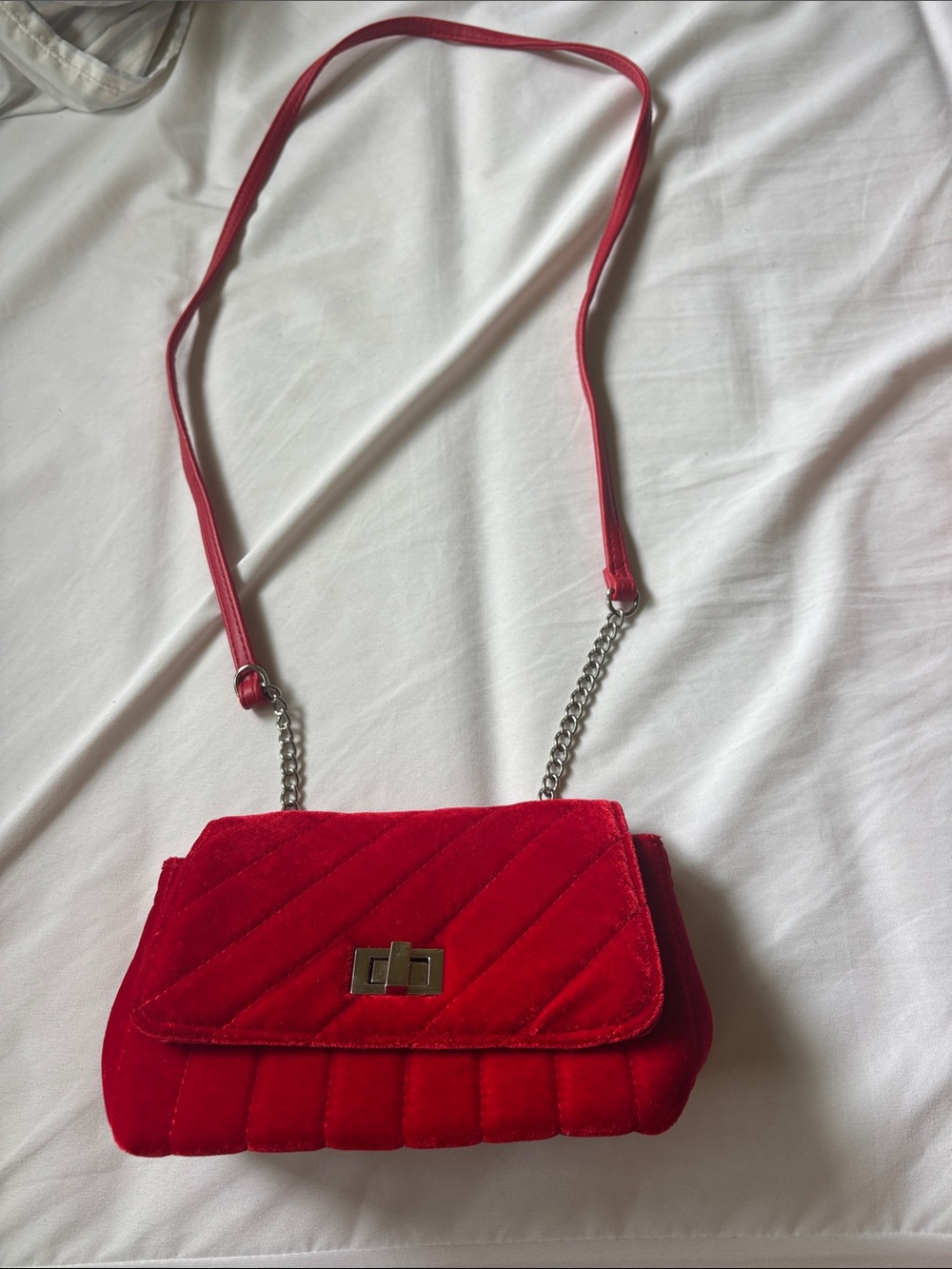 Girls Red Velvet Quilted Crossbody Bag with Chain Strap